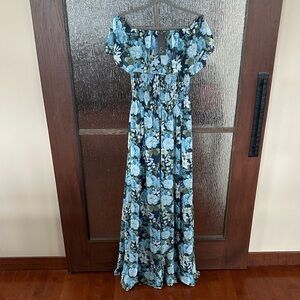 Sachin + Babi romantic blue floral off the shoulder dress size 2.